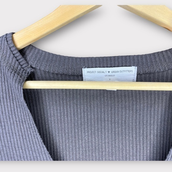 UO Project Social T Brown Long Sleeve Ribbed VNeck Casual Lounge‎ Sweater Top S - Picture 4 of 6